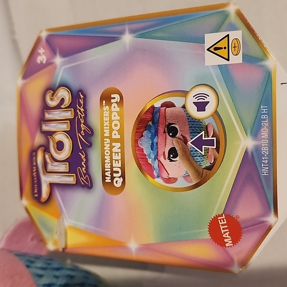 3 pack DREAMWORKS Trolls Queen Poppy Viva Branch soft plush toy with sounds new - Picture 2 of 4